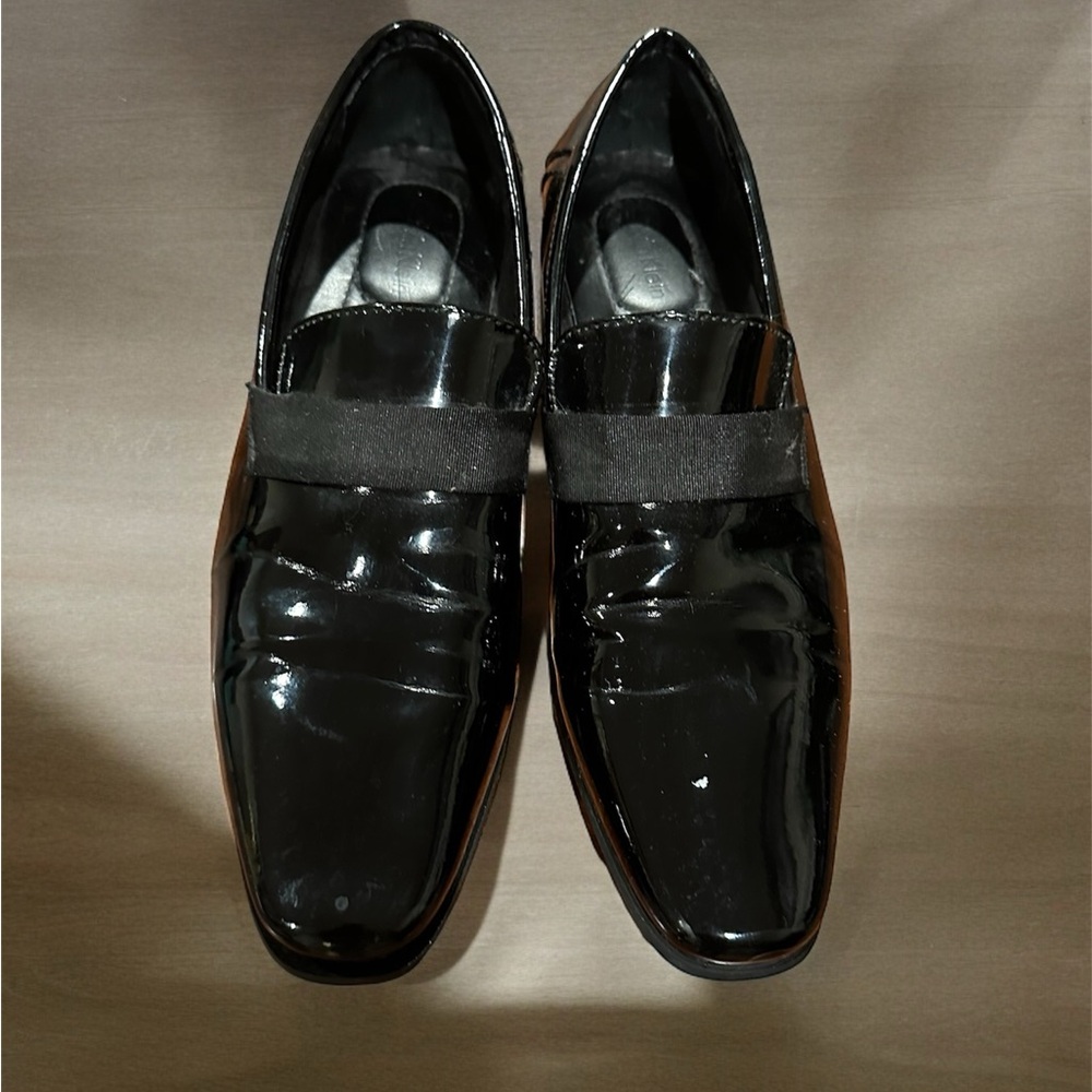 Calvin Klein Bernard Patent Slip-On Loafer Shoes Men's Size 11.5 Black Rib…